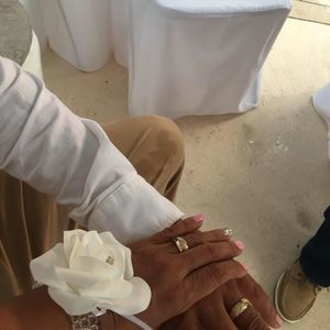 Meet your Posher, Alba